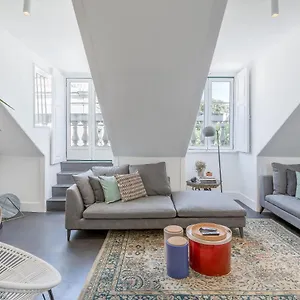 Apartment Principe Real Charming Garden View Flat At The Heart Of, Lisbon