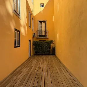 Apartment Metropolitan Living - Laranjeiras, Lisbon